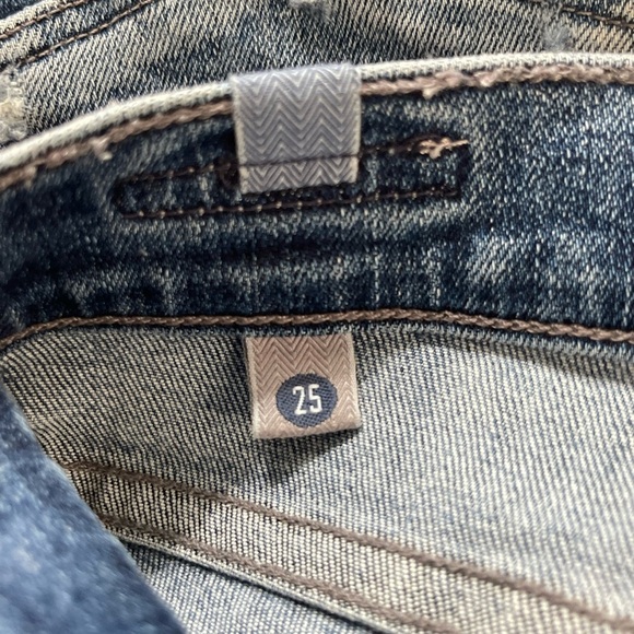 Citizens of Humanity Distressed Rocket Crop High Rise Skinny Jean Size 25 - Picture 10 of 12